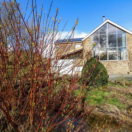 The Barn At Glanoer Villa Bettws Disserth Exterior photo